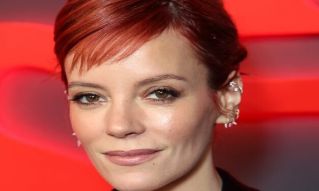 Lily Allen Has Begun Selling Photos Of Her Feet On OnlyFans