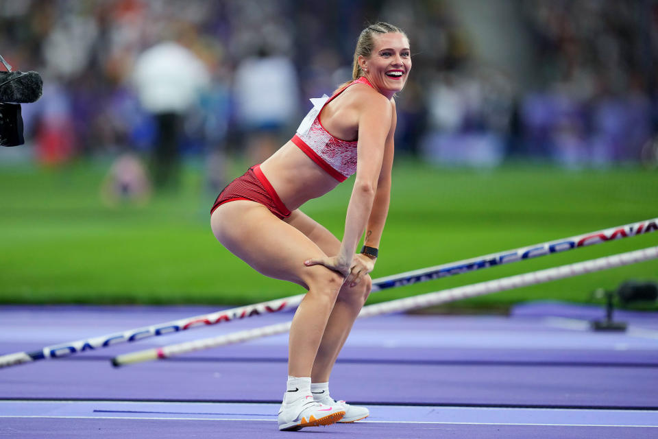 Pole Vaulter Alysha Newman Defends Twerking After Bronze Medal Win 2