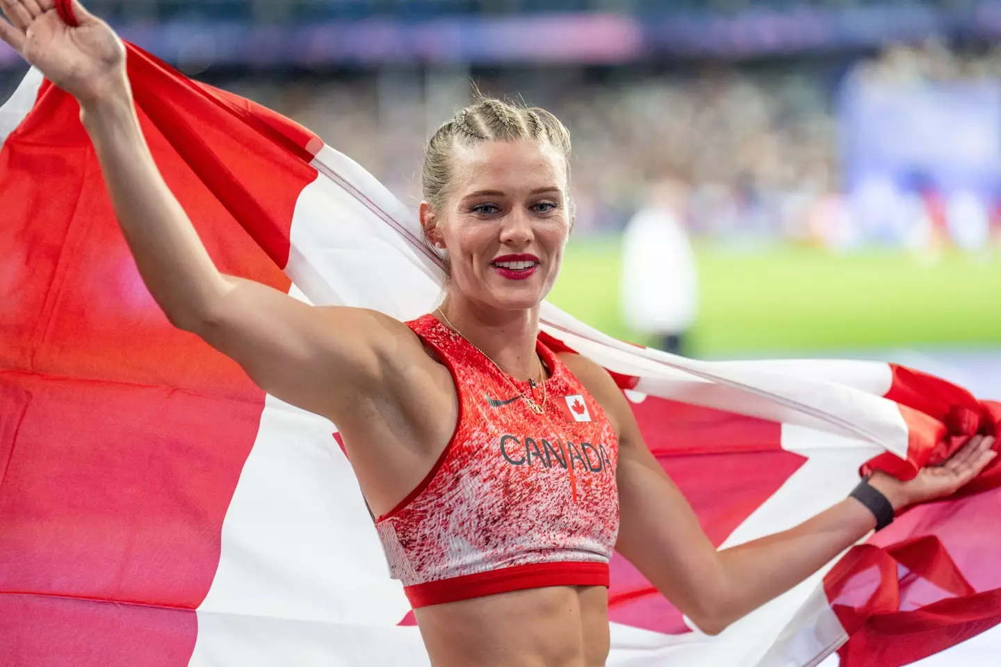 Alsyha Newman had quite the unexpected reaction to breaking Canada's record during her pole vault. (Aytac Unal/Anadolu via Getty Images)