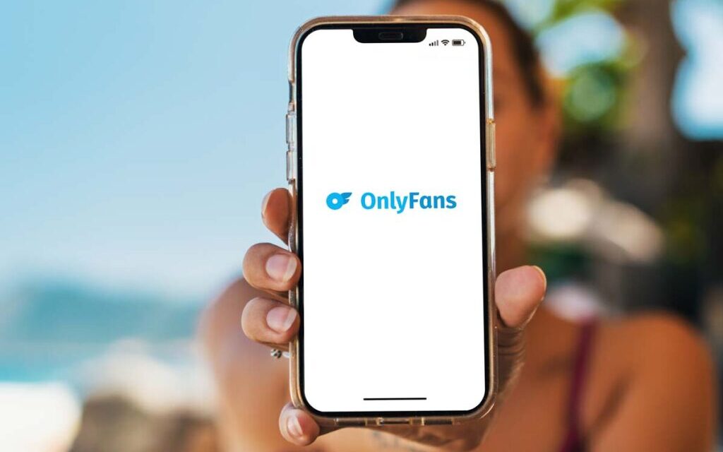 OnlyFans class action claims site allows pro ‘chatters’ to impersonate content creators