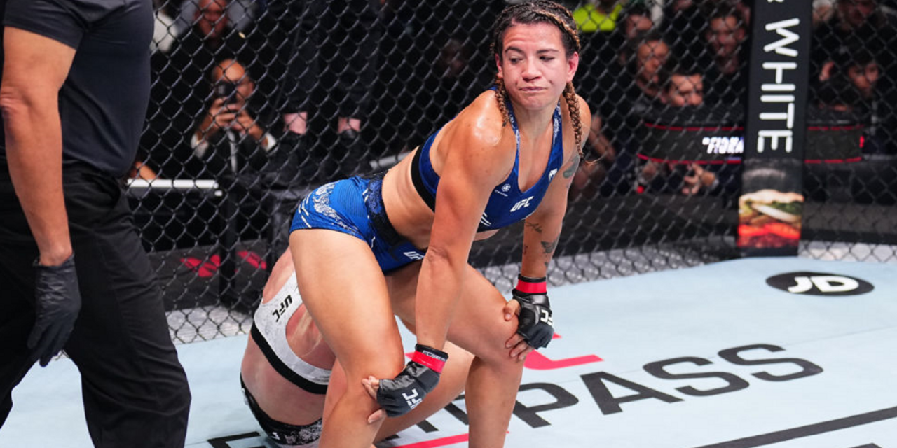 Women’s UFC Fighter Twerks In Opponent’s Face After Choking Her Out