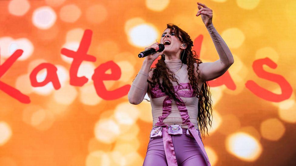 Kate Nash says OnlyFans photos will earn more than tour