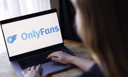 OnlyFans Creator Busted For Making Content In Bathroom Where Dog Sitting