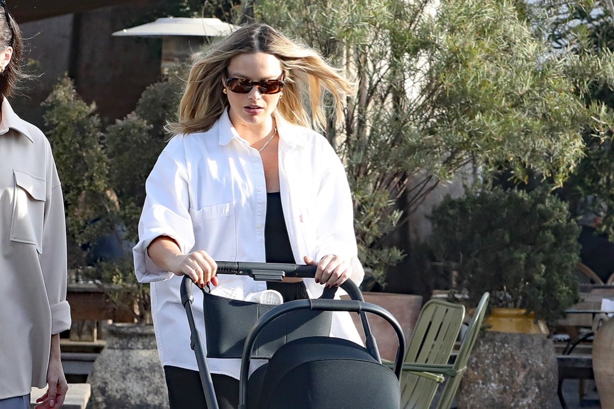 Margot Robbie Takes Her Newborn For A Walk In Los Angeles