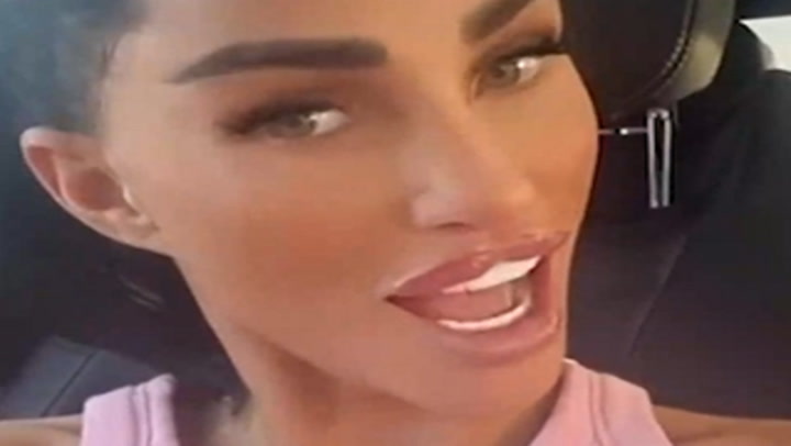 Katie Price promotes her OnlyFans page