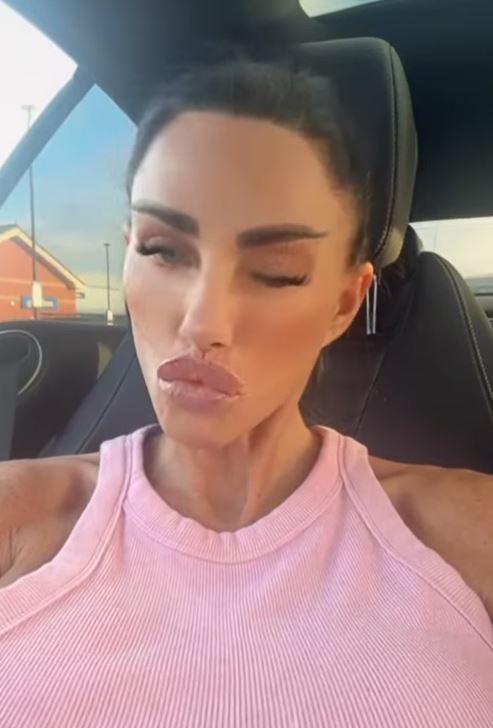 One fan said her new look 'really is sad' after the star forked out £10K on a snatched facelift