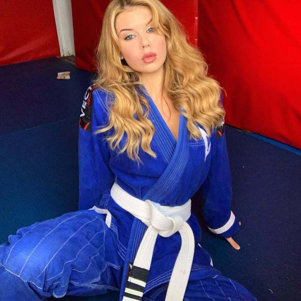 Fans pay to see videos of Sophie wearing boxing gear while throwing punches towards the camera