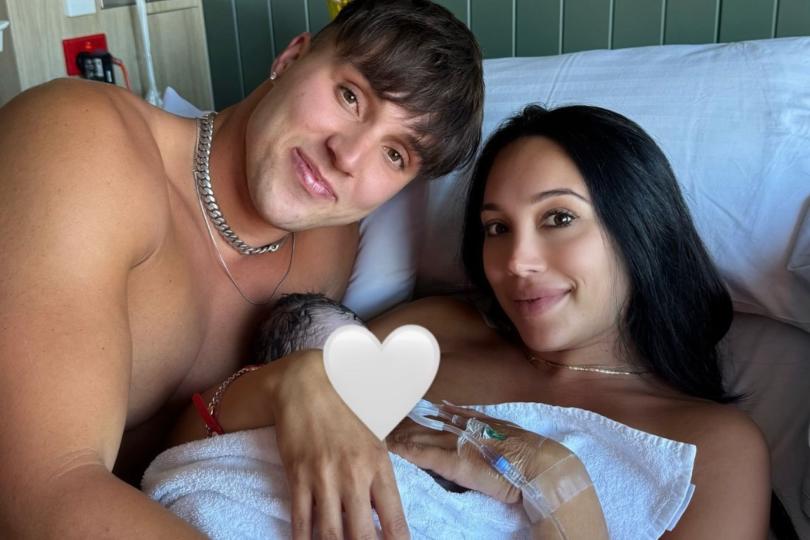 OnlyFans Model Scarlet Vas Gives Birth to Her Stepbrother’s Baby: ‘Finally Arrived’