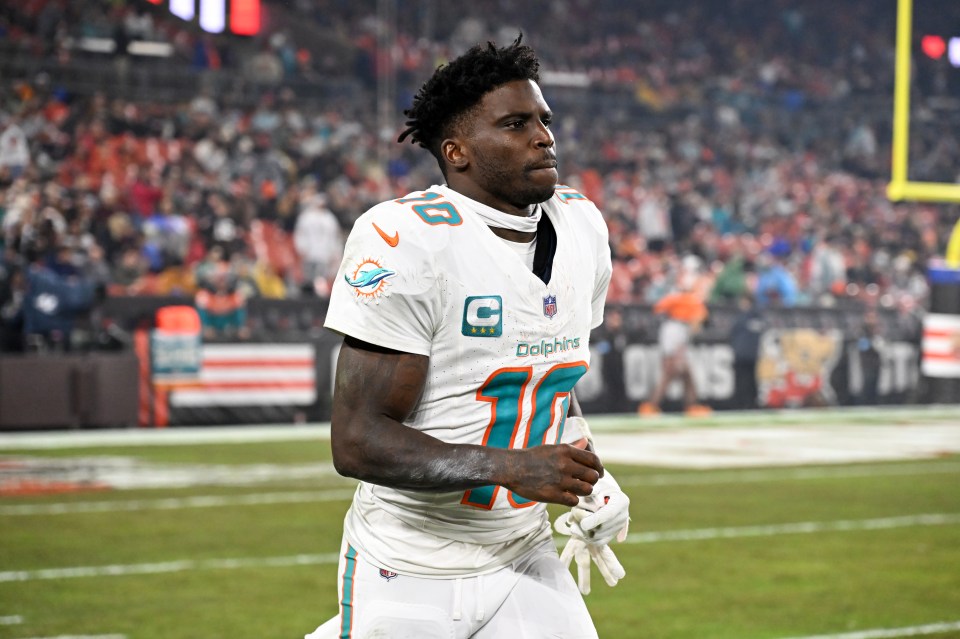 Tyreek Hill #10 of the Miami Dolphins on the field.