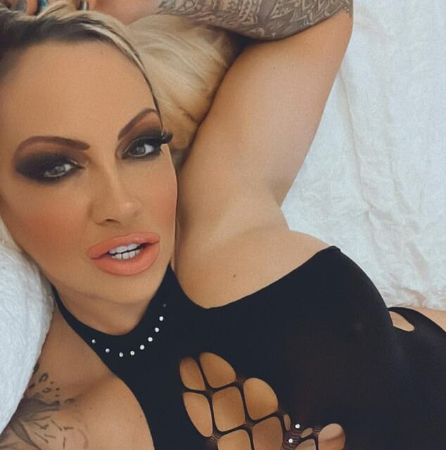 Jodie Marsh’s VERY kinky wishlist including a rose-shaped vibrator