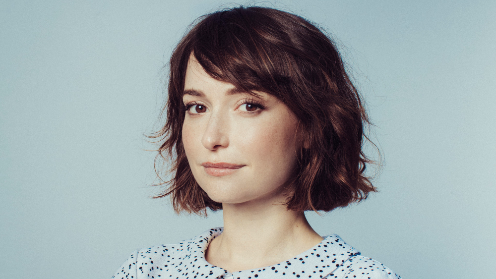 Comedian Milana Vayntrub Spoofs OnlyFans to Raise Cash for Wildfire Victims