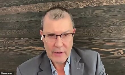 Democrat strategist brutally compares AOC’s popularity to ONLYFANS