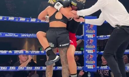 Supercars racer makes bombshell claims about her boxing debut