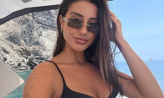 OnlyFans star speaks for first time on holiday with Lamine Yamal