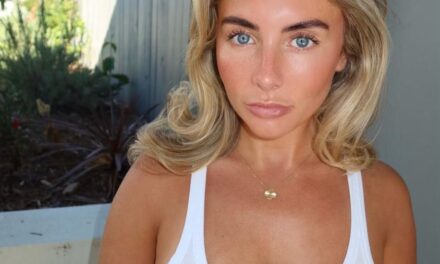 OnlyFans’ Bonnie Blue Has Scrapped *That* Controversial Petting Zoo Event After Backlash