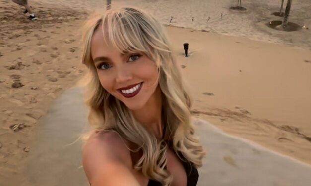 OnlyFans Model Annie Knight Reveals Her Parents Found Out About Her S– Work in the ‘Worst Way Possible’